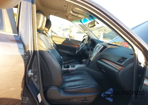 2013 Subaru Outback 2.5I Limited from USA, damaged, VIN 4S4BRBKC5D3280967